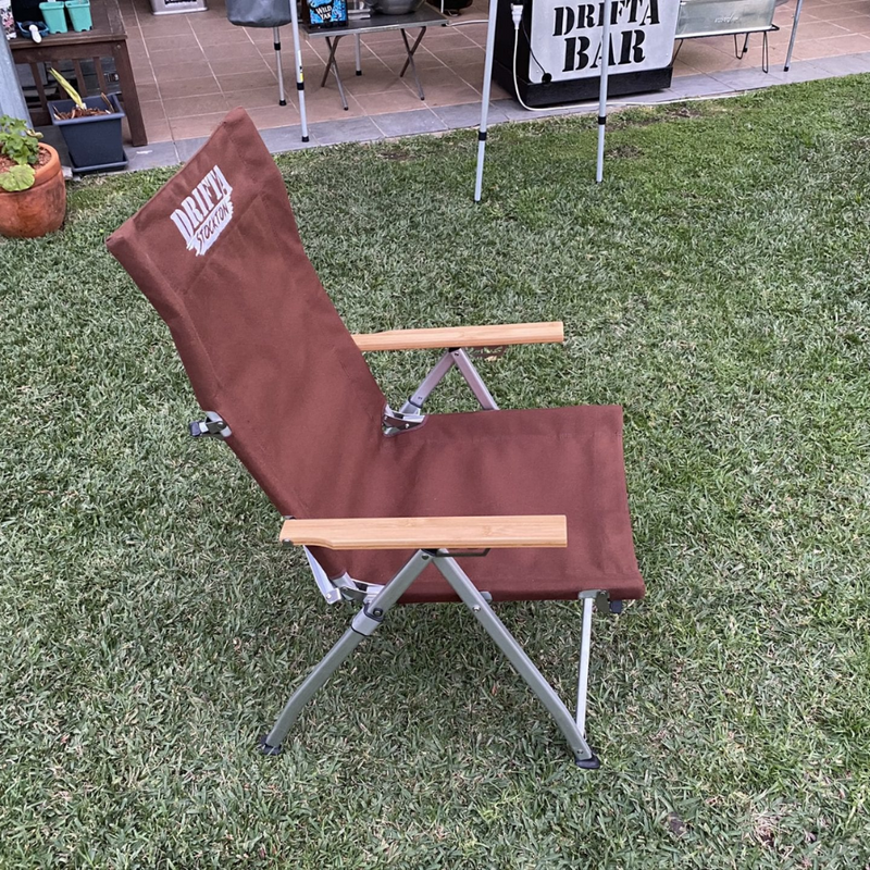Load image into Gallery viewer, DRIFTA STOCKTON DELUXE RECLINING CAMP CHAIR BROWN