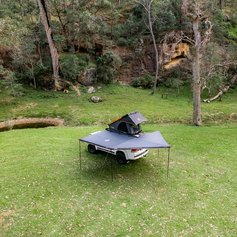 Load image into Gallery viewer, OZTRAIL BLOCKOUT 270 AWNING 2M