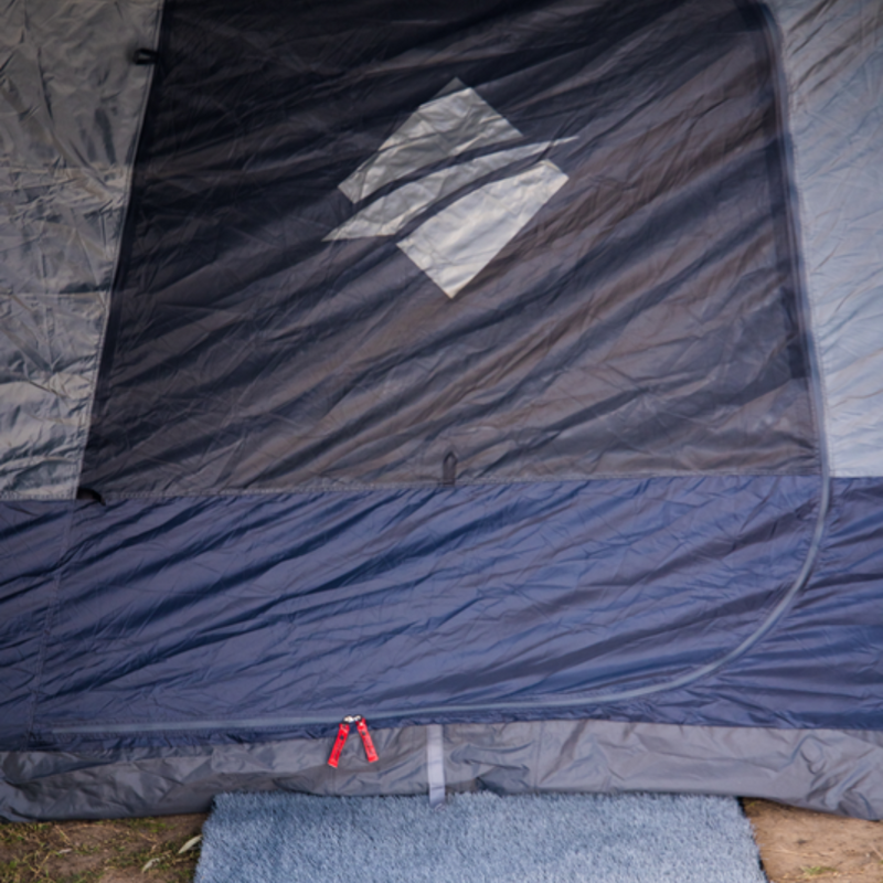 Load image into Gallery viewer, COMPANION DUST OFF MAT LARGE 90 X 60CM