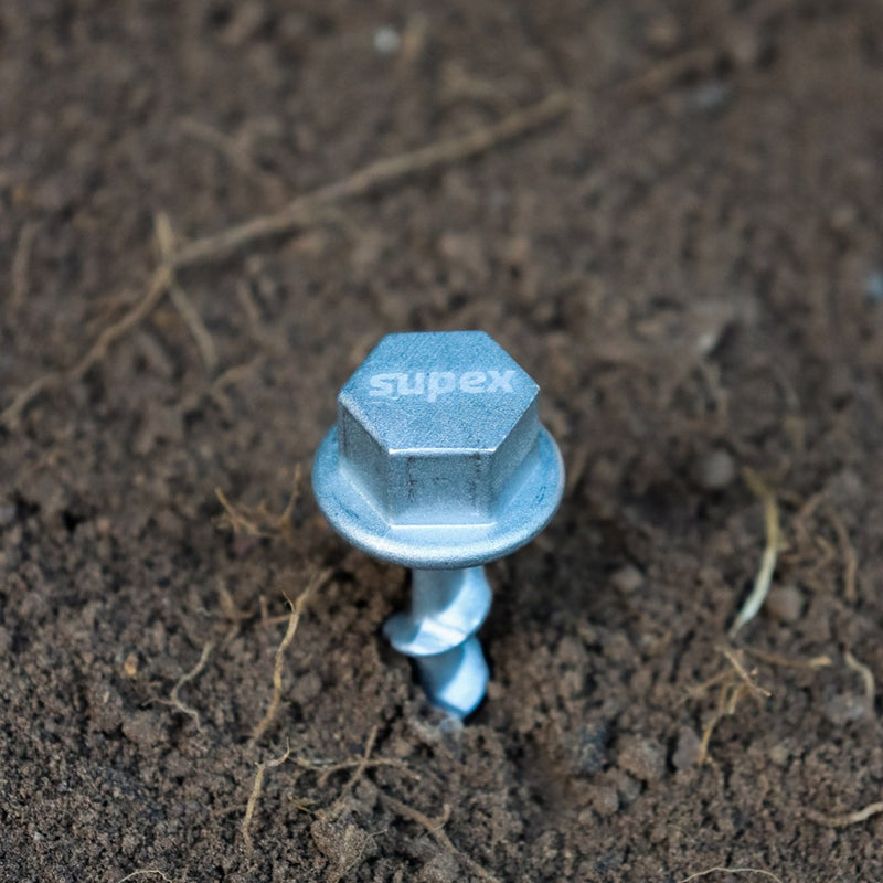 Load image into Gallery viewer, SUPEX MEDIUM ALLOY SCREW IN PEGS 4 PACK WITH GUY ROPE CLIP