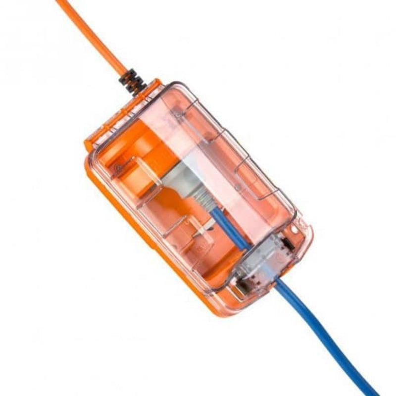 Load image into Gallery viewer, AMPFIBIAN RV-Plus 15AMP TO 10AMP POWER ADAPTOR