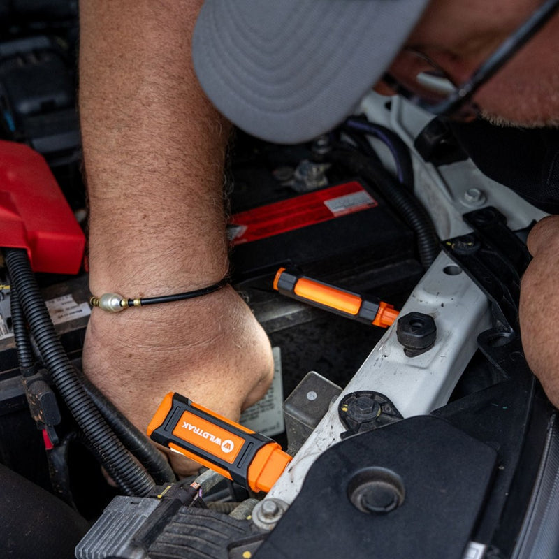 Load image into Gallery viewer, WILDTRAK RECHARGEABLE 400LM LED DETACHED NECK LIGHT AND TORCH