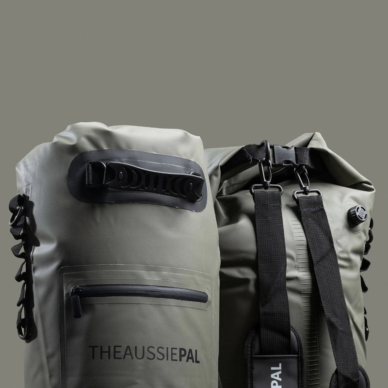 Load image into Gallery viewer, AUSSIE PAL INSULATED COOLER BACKPACK 15L [CLR:GREEN]
