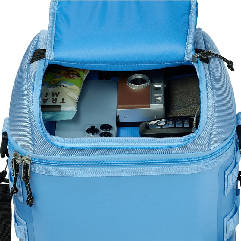 Load image into Gallery viewer, COLEMAN COOLER PRO 16 CAN SOFT COOLER BLUE SKY 
