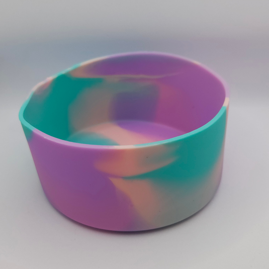 SILICONE BOTTLE BASE LARGE [CLR:MULTI]