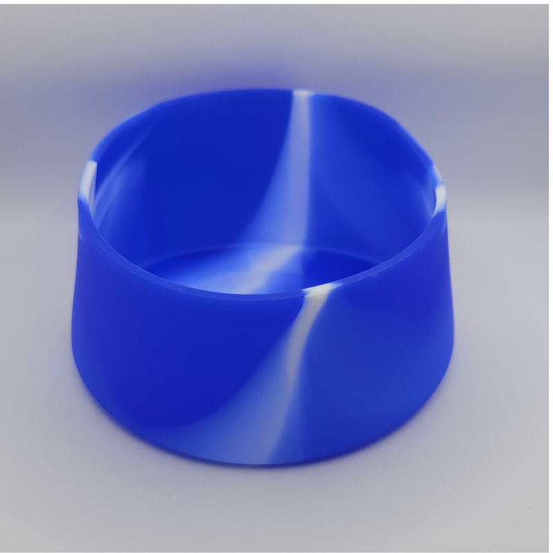 Load image into Gallery viewer, SILICONE BOTTLE BASE MEDIUM [CLR:BLUE/WHITE]
