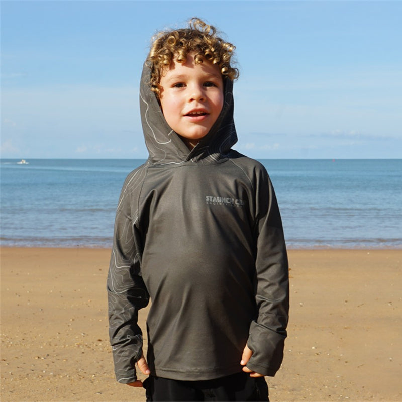 Load image into Gallery viewer, STAUNCH CRAB KIDS KHAKI CONTOUR HOODED UPF50+ LONG SLEEVE FISHING SHIRT [SZ:1]
