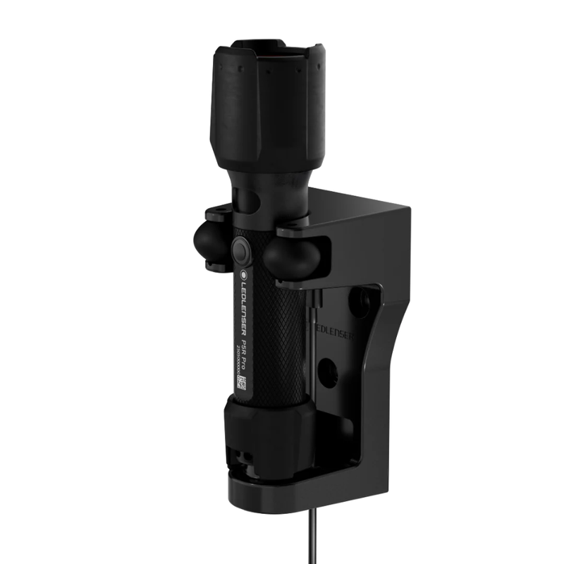 Load image into Gallery viewer, LED LENSER P5R PRO FLASHLIGHT 750L
