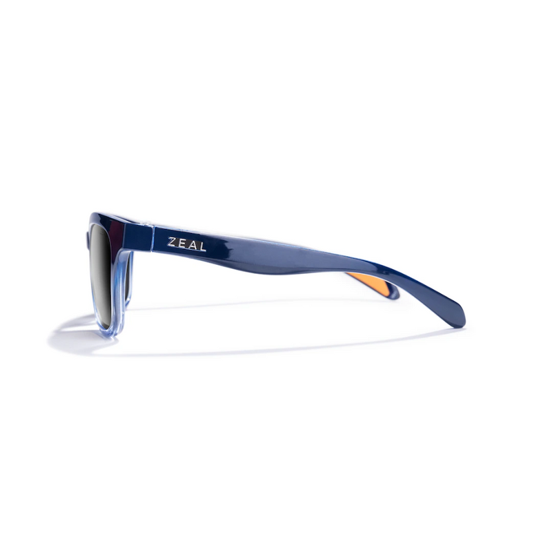 Load image into Gallery viewer, ZEAL OPTICS DUSKWING [FRAME:COBALT FADE LENS:DARK GREY]
