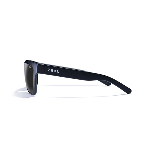 ZEAL OPTICS KITTREDGE [FRAME:MATTE BLACK LENS:DARK GREY]
