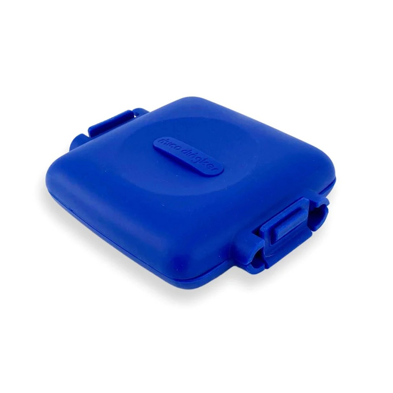 Load image into Gallery viewer, DOGBOX MICROWAVE TOASTED SANDWICH MAKER BLUE
