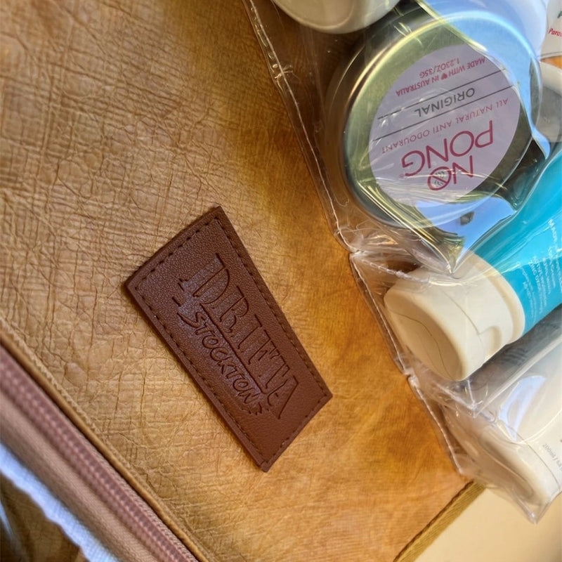 Load image into Gallery viewer, DRIFTA STOCKTON TOILETRY BAG TAN
