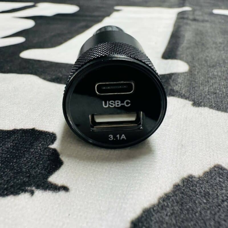 Load image into Gallery viewer, DRIFTA STOCKTON 12V USB CIG PLUG
