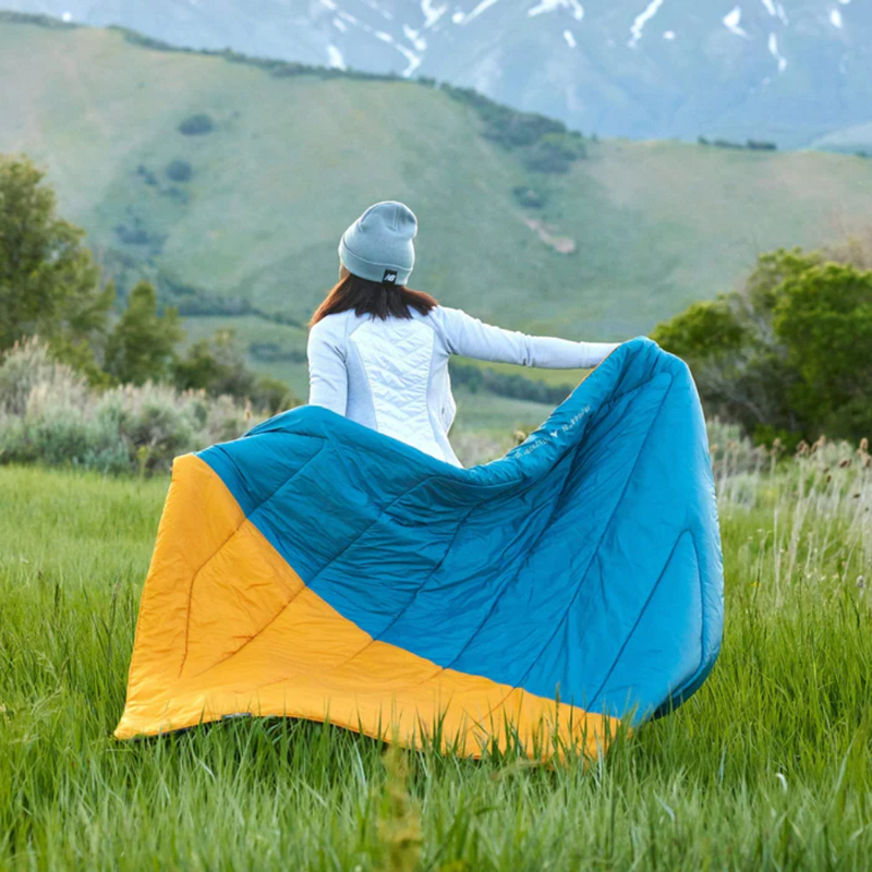 Load image into Gallery viewer, TETON ACADIA OUTDOOR CAMP BLANKET [CLR:GOLDENROD &amp; PEACOCK]

