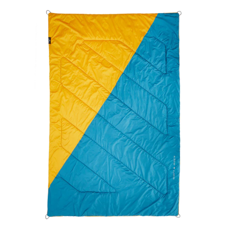 Load image into Gallery viewer, TETON ACADIA MAMMOTH TWO PERSON OUTDOOR CAMP BLANKET [CLR:GOLDENROD &amp; PEACOCK]
