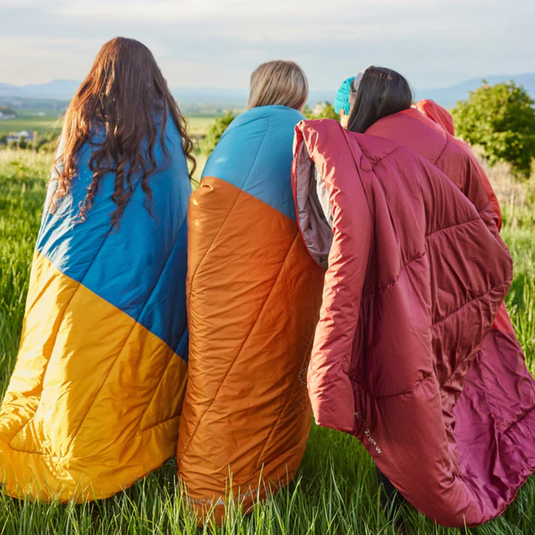 TETON ACADIA MAMMOTH TWO PERSON OUTDOOR CAMP BLANKET [CLR:GOLDENROD & PEACOCK]