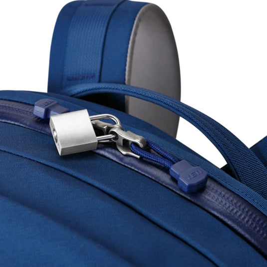 YETI CROSSROADS BACKPACK 35L [CLR:NAVY]