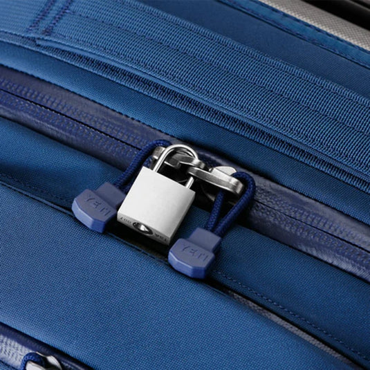 YETI CROSSROADS LUGGAGE 35L / 22" [CLR:NAVY]