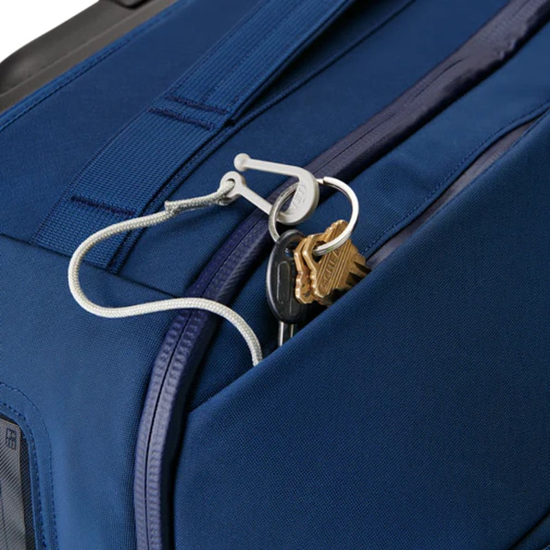 Load image into Gallery viewer, YETI CROSSROADS LUGGAGE 73L / 29" [CLR:NAVY]
