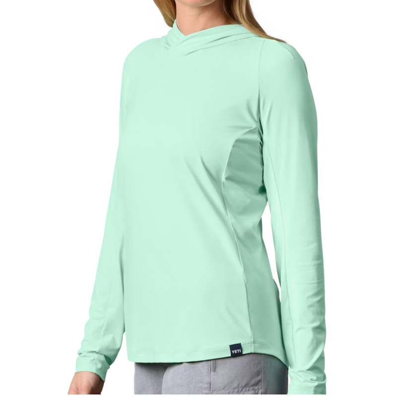 Load image into Gallery viewer, YETI HOODED ULTRA LIGHTWEIGHT SUNSHIRT WOMENS [CLR:ICE BLUE SZ:SMALL]
