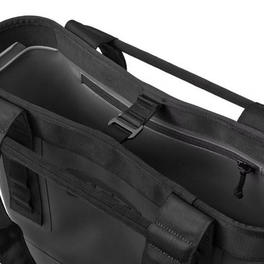 YETI CAMINO 20 CARRYALL [CLR:BLACK]