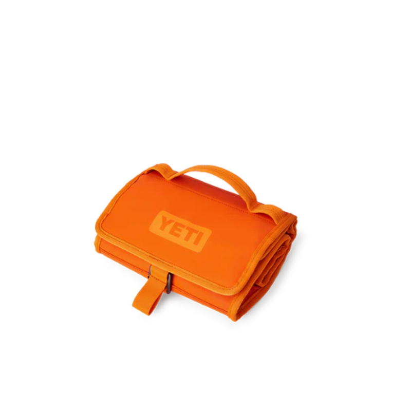 Load image into Gallery viewer, YETI DAYTRIP LUNCH BAG [CLR:KING CRAB ORANGE]
