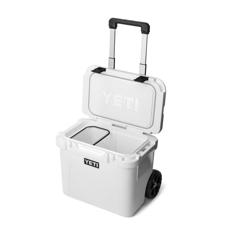 Load image into Gallery viewer, YETI ROADIE 32 HARD COOLER [CLR:WHITE]
