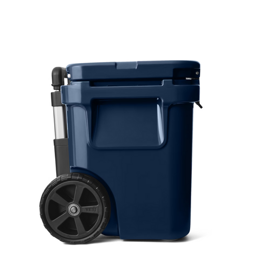YETI ROADIE 32 HARD COOLER [CLR:NAVY]