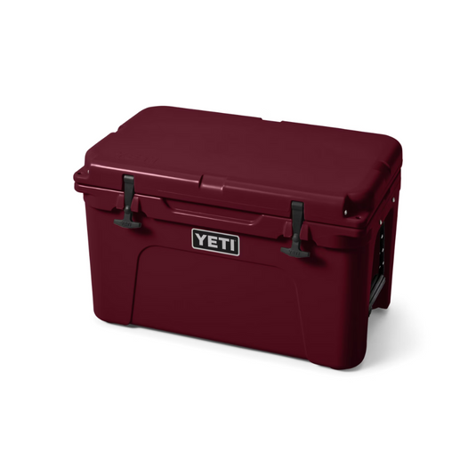 YETI TUNDRA 45 HARD COOLER [CLR:WILD VINE RED]