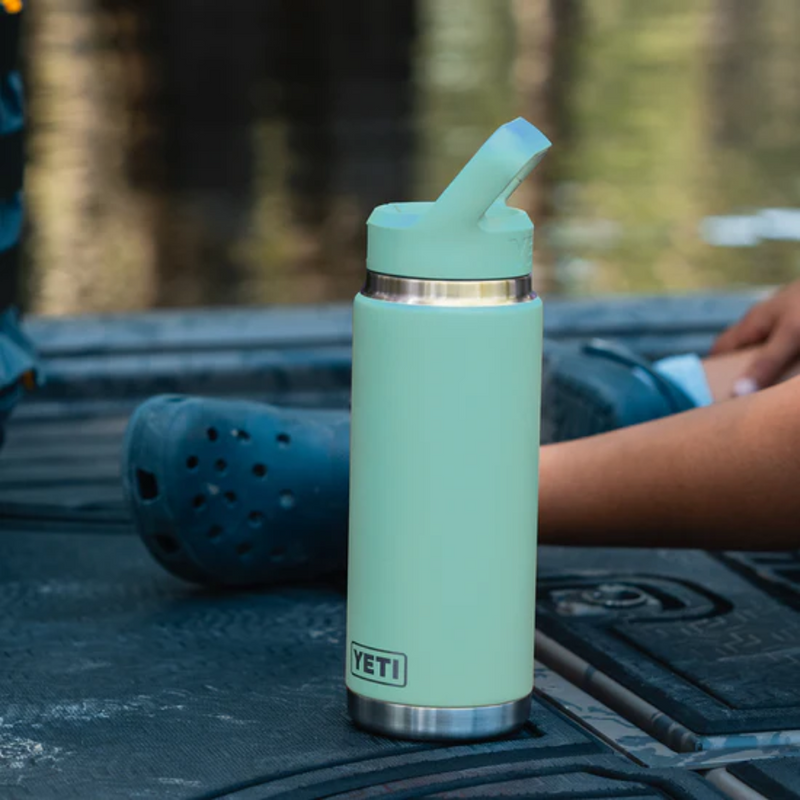 Load image into Gallery viewer, YETI RAMBLER BOTTLE 26oz 760ml WITH STRAW CAP [CLR:SEAFOAM]
