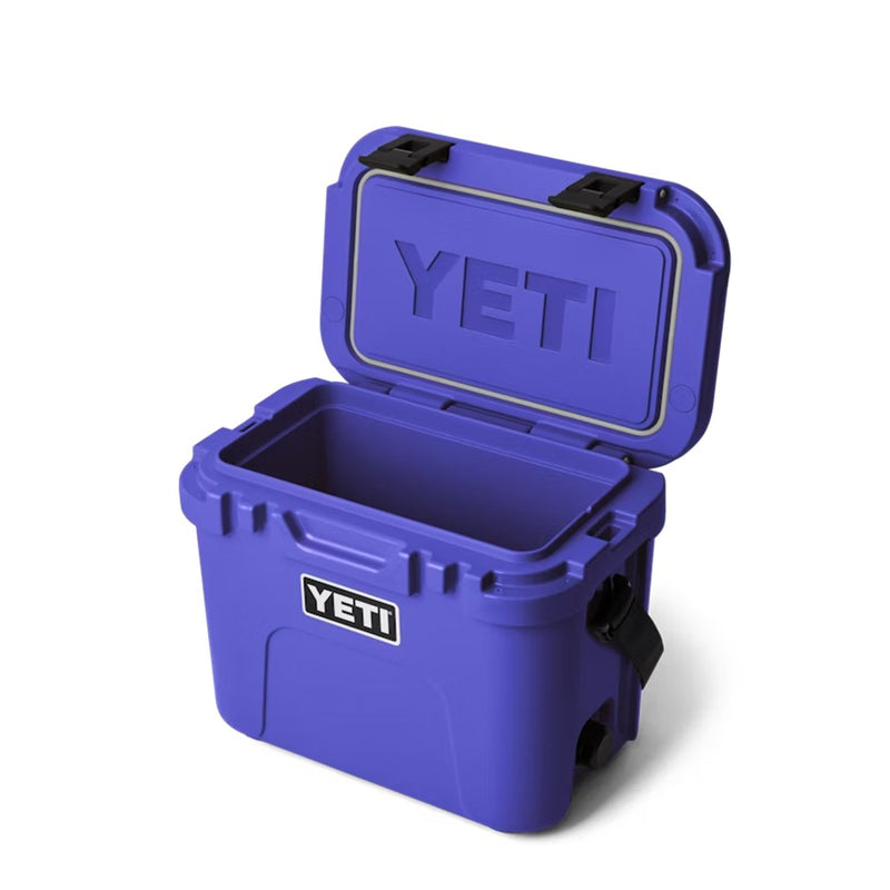 Load image into Gallery viewer, YETI ROADIE 15 [CLR:ULTRAMARINE VIOLET]
