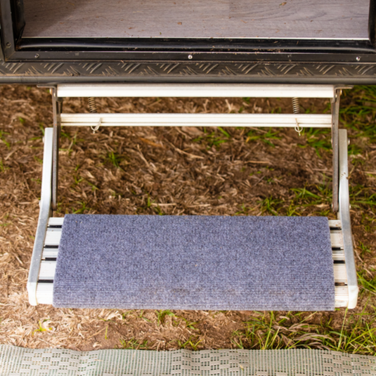COMPANION CARAVAN RUG STEP