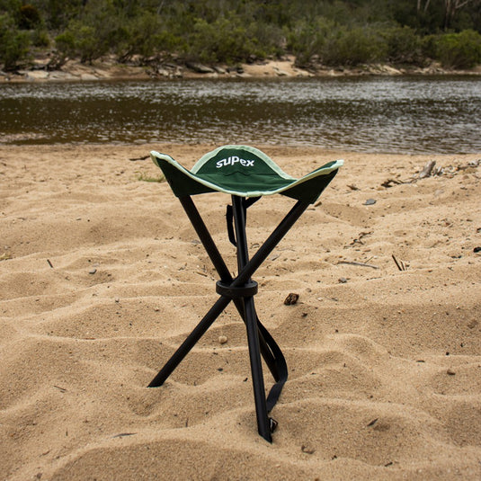 SUPEX SMALL TRI LEG STOOL 