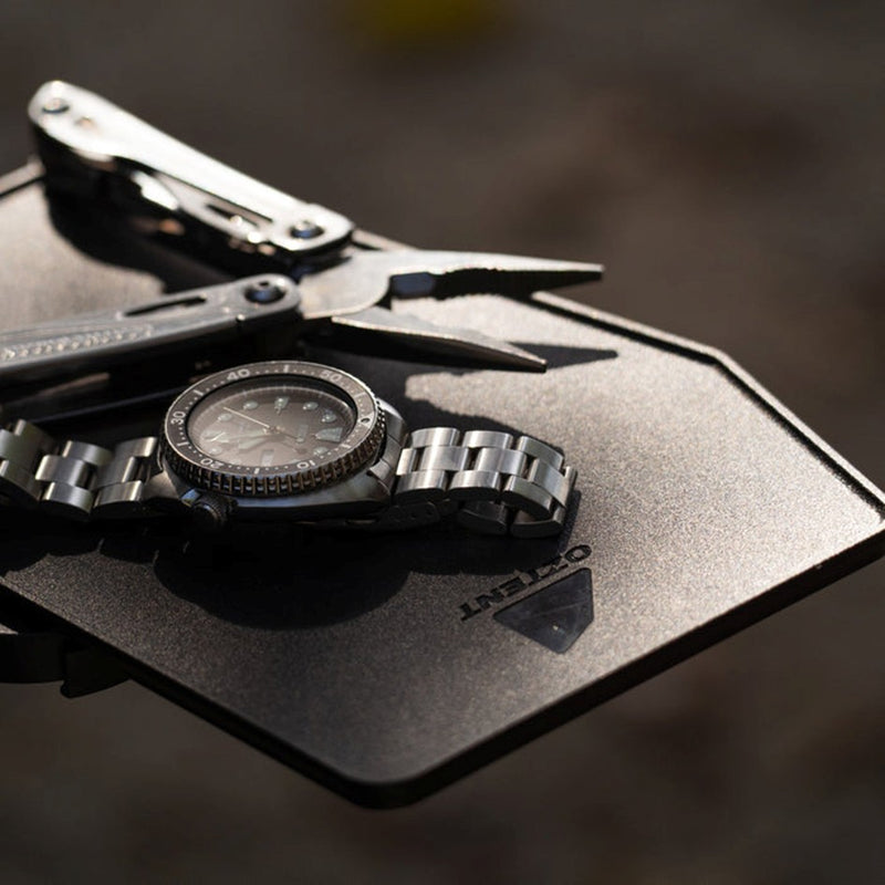 Load image into Gallery viewer, OZTENT LOCK-ON SIDE TABLE
