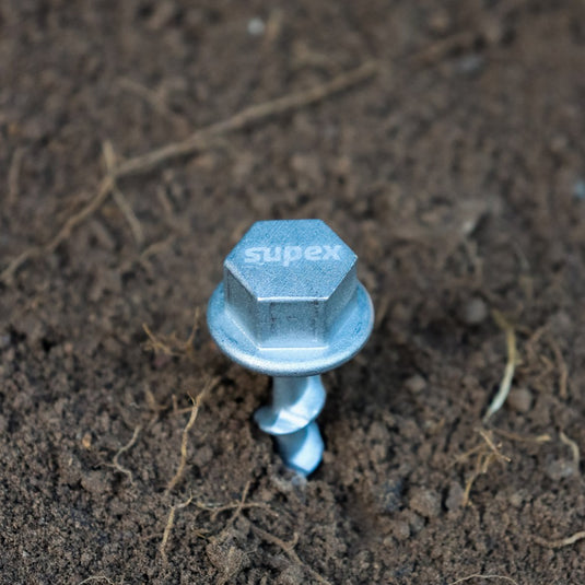 SUPEX MEDIUM ALLOY SCREW IN PEGS 4 PACK WITH GUY ROPE CLIP