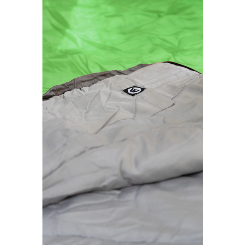 Load image into Gallery viewer, WILDTRAK GIBB CAMPER SLEEPING BAG 10 TO 15C
