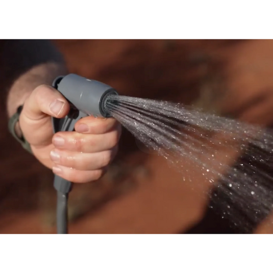 WILDTRAK HEAVY DUTY 15L PORTABLE SHOWER BAG WITH FOOT PUMP
