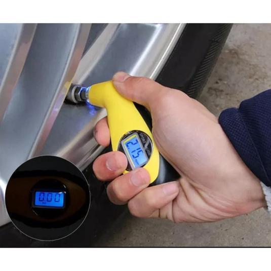 WILDTRAK DIGITAL TYRE GAUGE 11CM