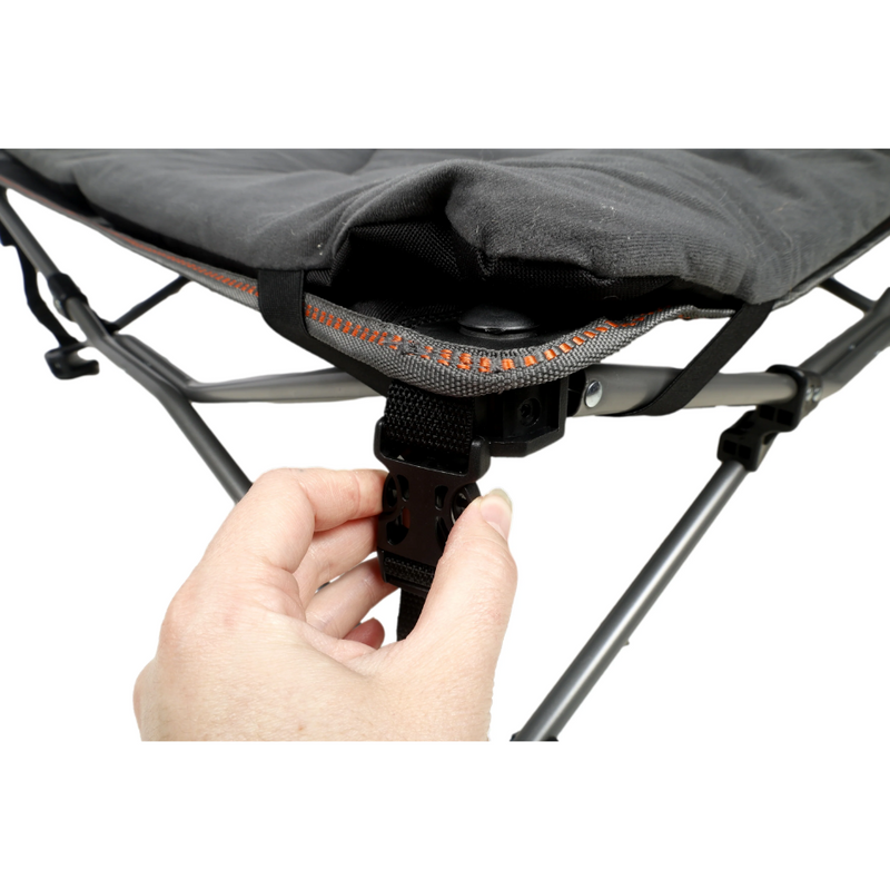 Load image into Gallery viewer, WILDTRAK PET BED LARGE PADDED 
